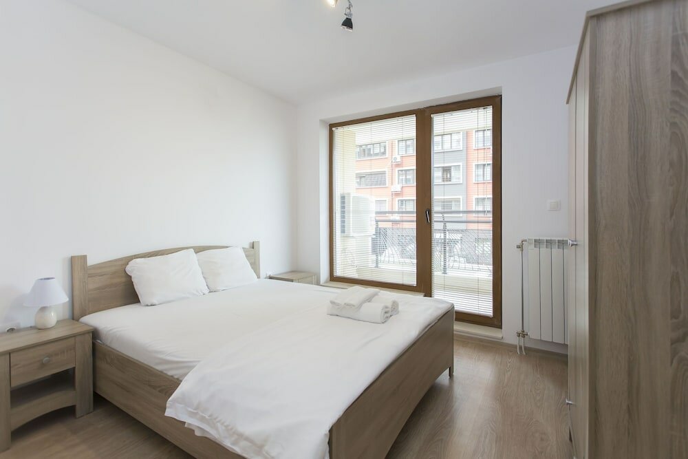 Фото Modern 1bdr Apartment Near Center - Free Parking