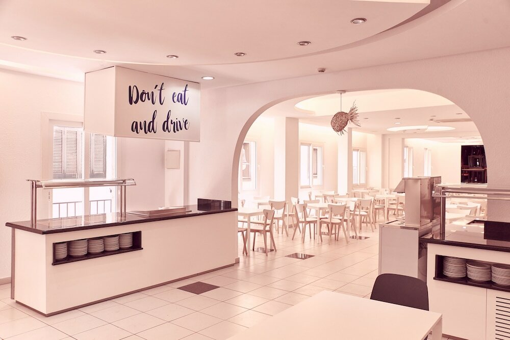 Фото Checkin Caribe Youth Hotel