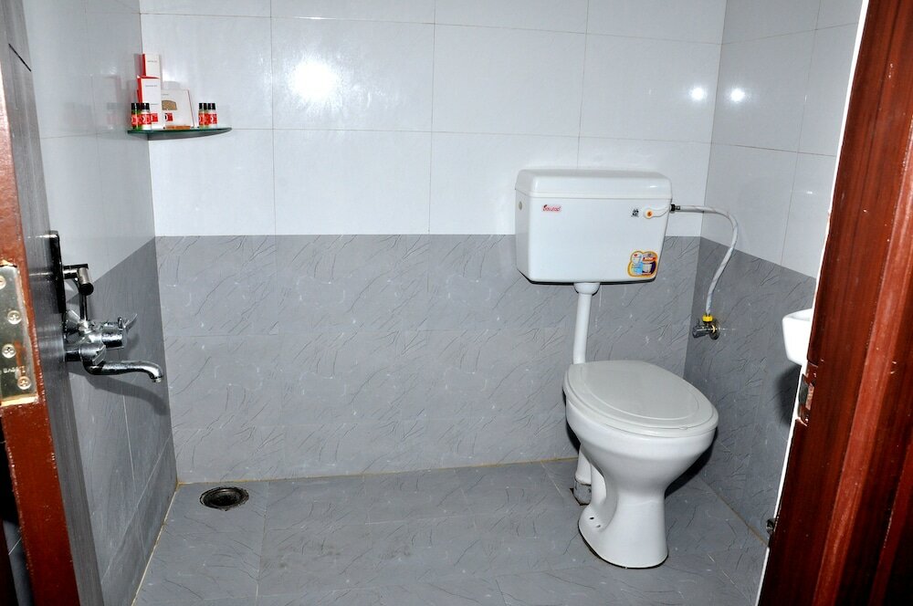 Фото Cosmopolitan Cultural Centre