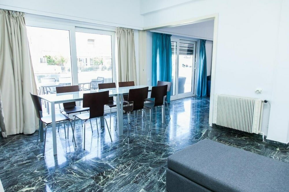 Фото Gorgeous apartment in Kolonaki