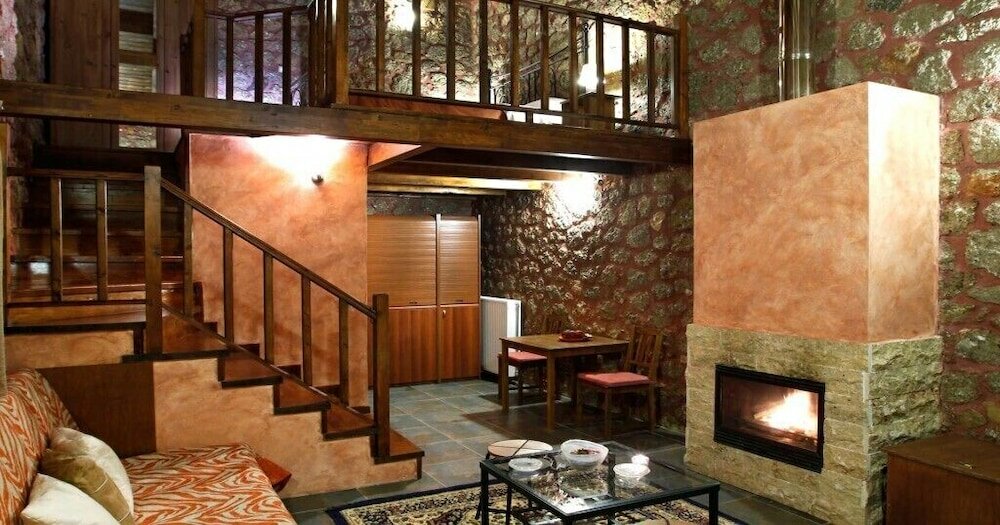 Фото Paliokastro Guesthouse