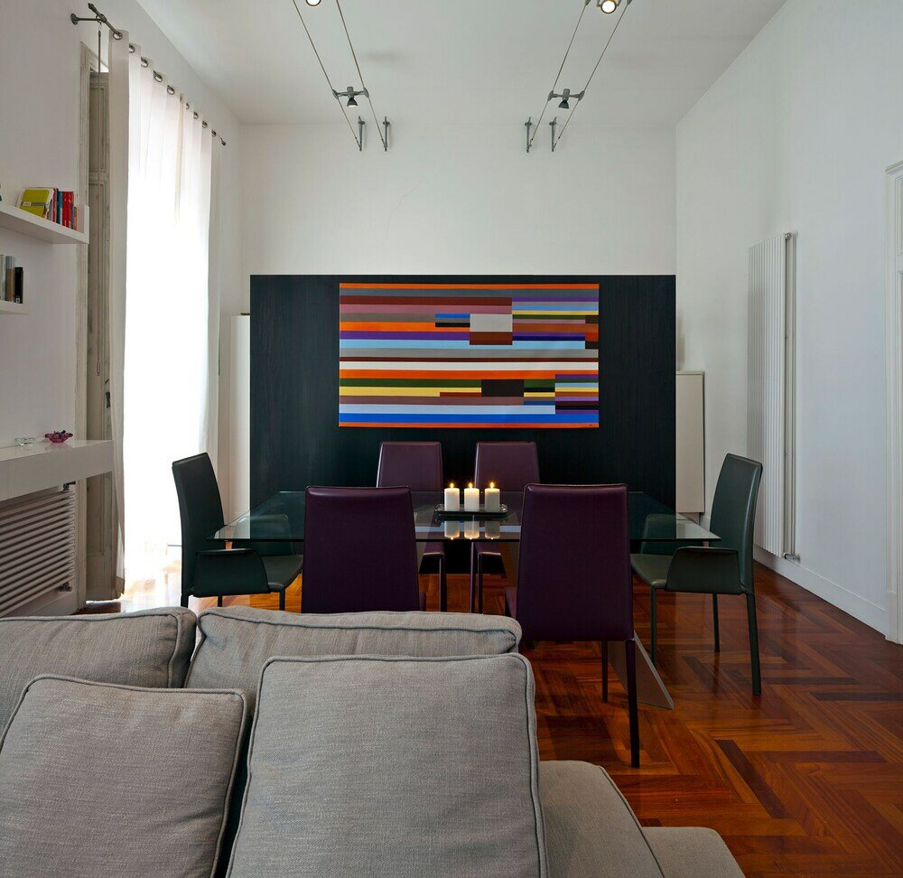 Фото Elegant Apartment at Chiaia