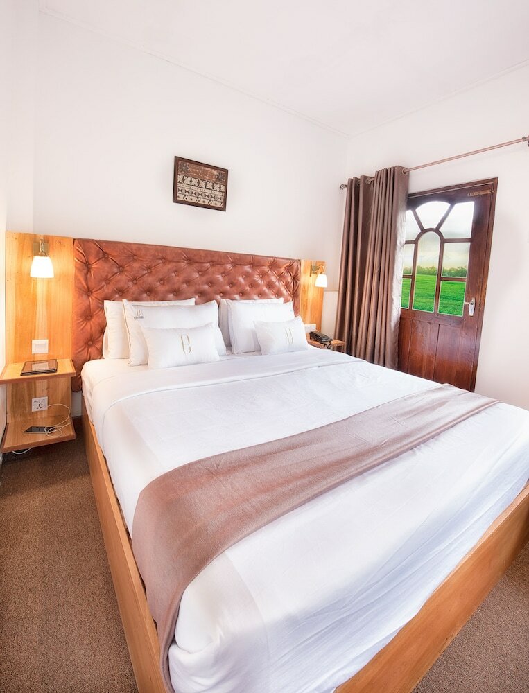 Фото Manjari Green Hills