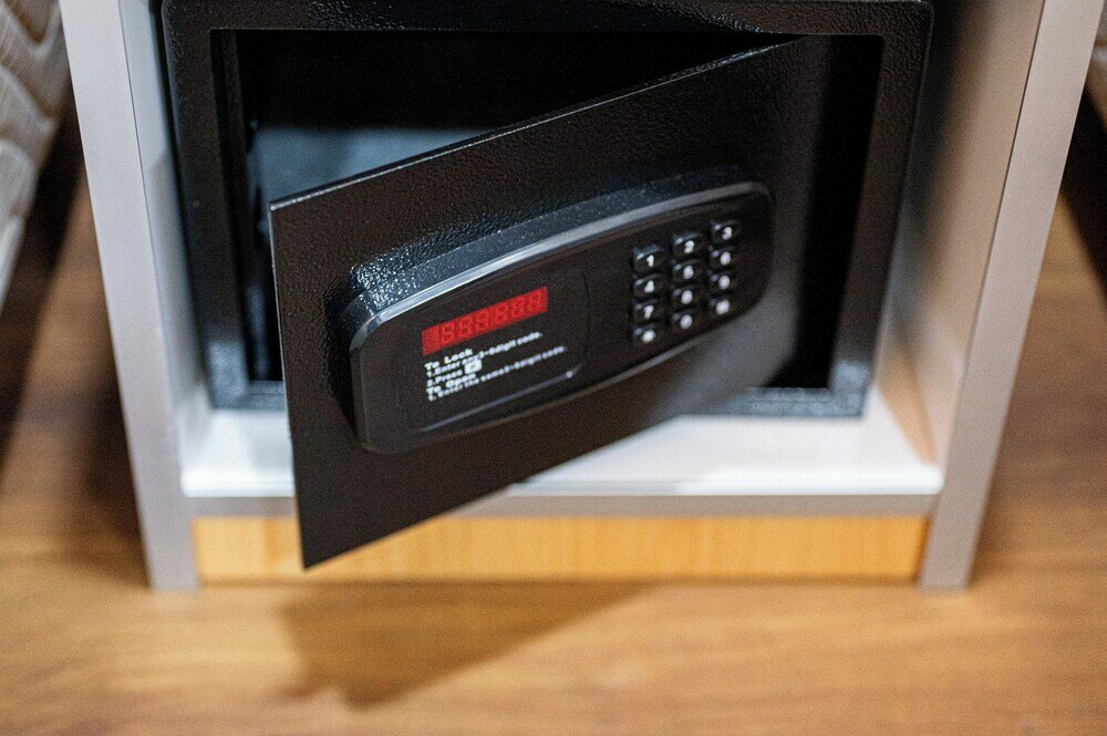 Фото Semporna City Hotel