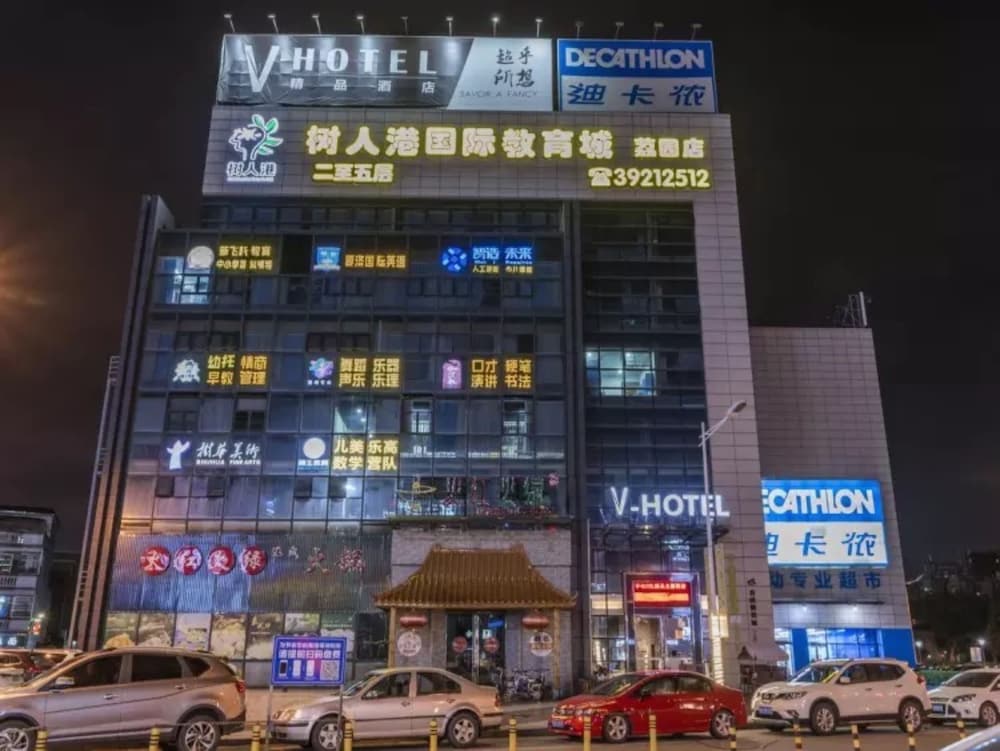 Фото отеля 3