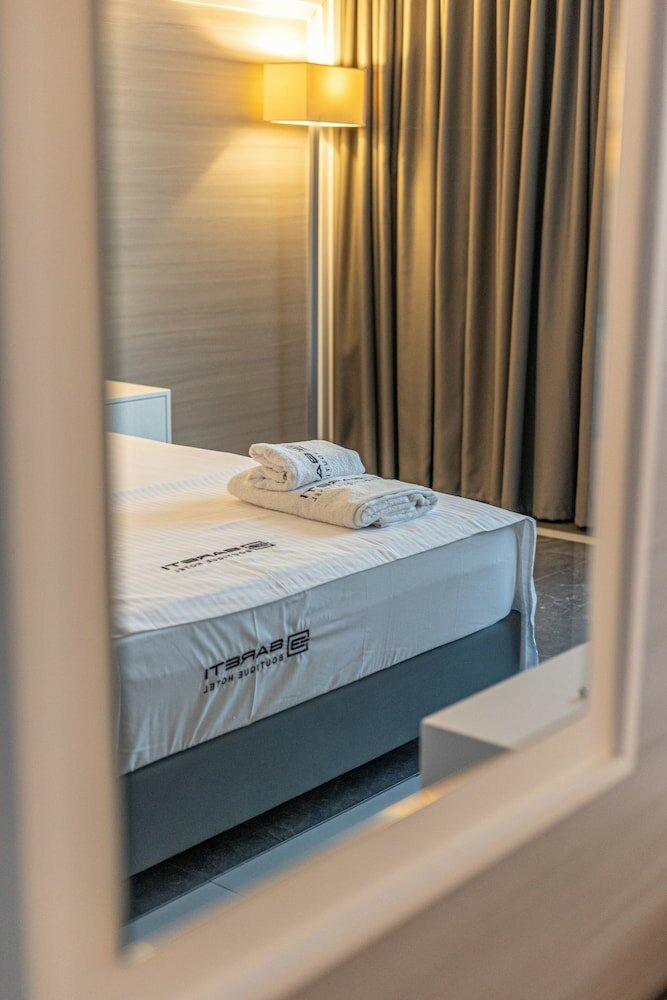 Фото Bareti Boutique Hotel