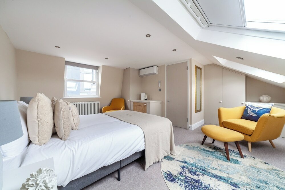 Фото The Hammersmith Apartments