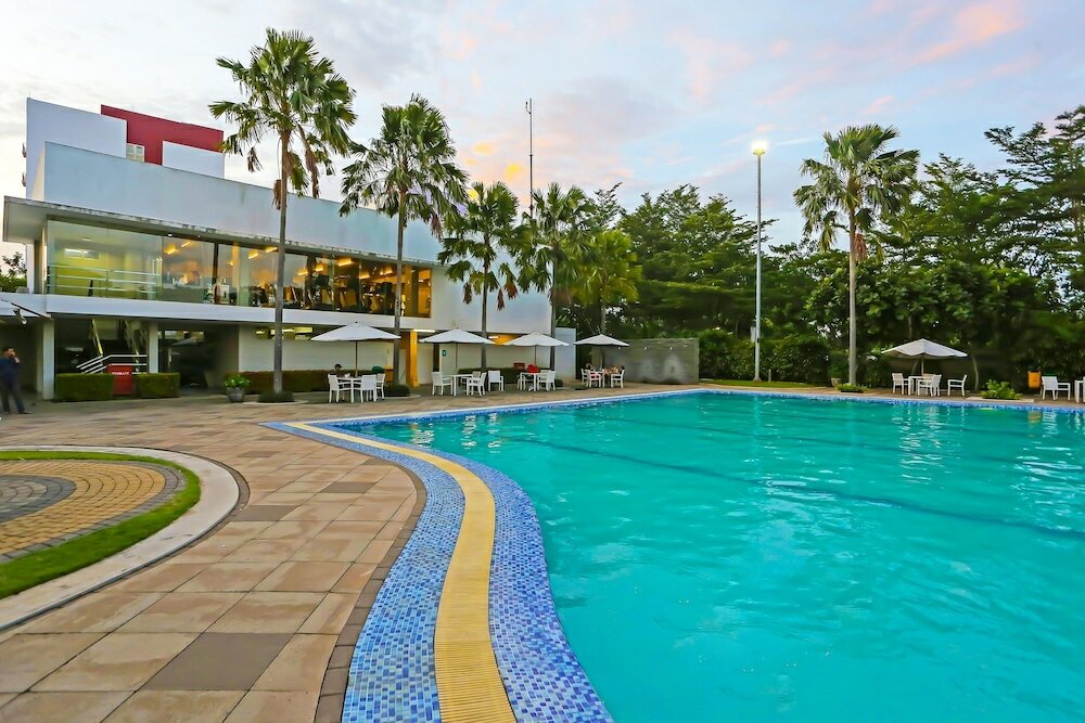 Фото Oyo 92306 Barata Hotel