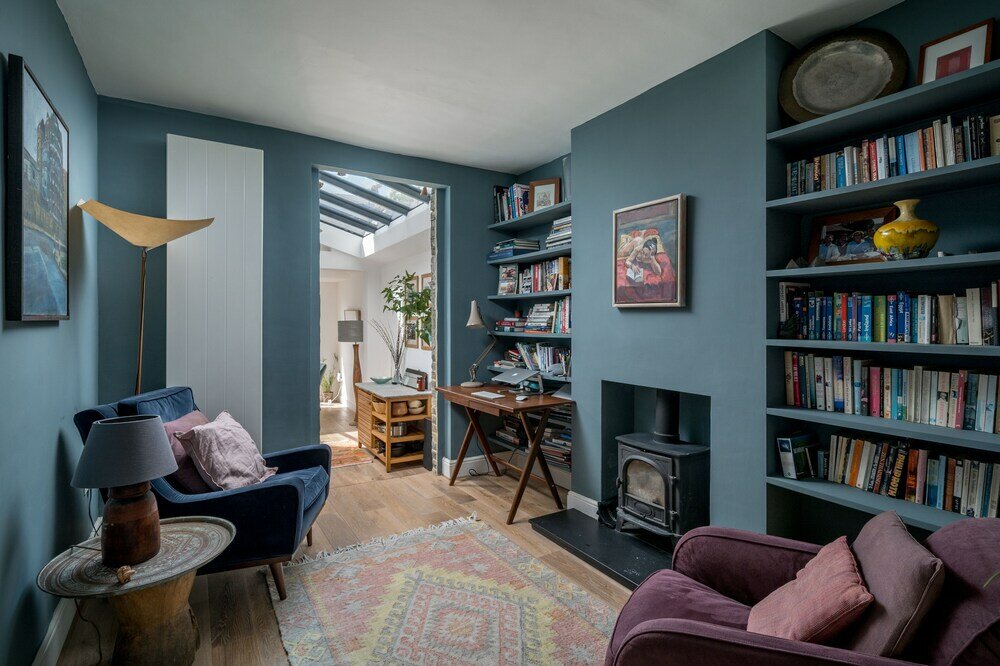 Фото Altido Contemporary 2-Bed House W Private Garden