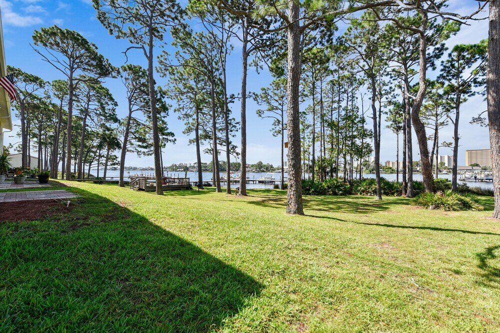 Фото Grand Lagoon Cove by Book That Condo