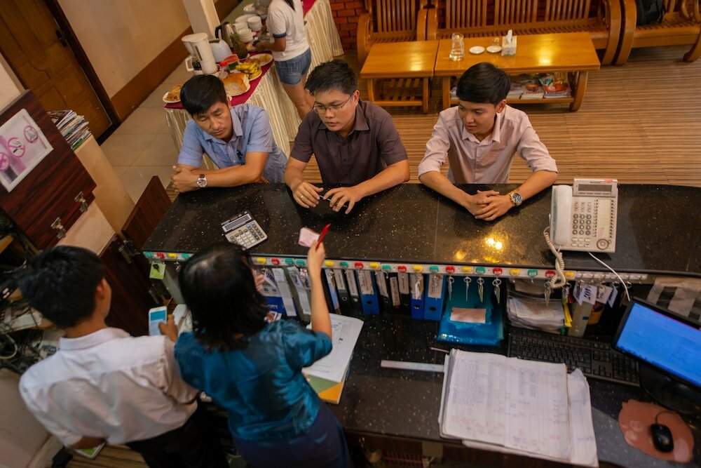 Фото Yangon Urban Hotel