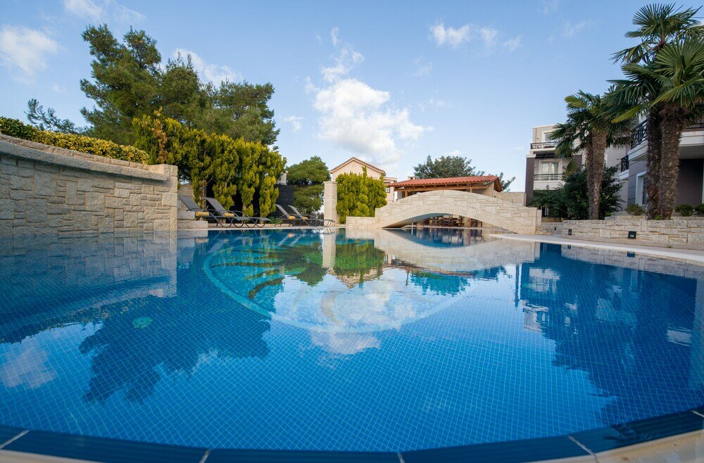 Фото Artdeco Luxury Suites