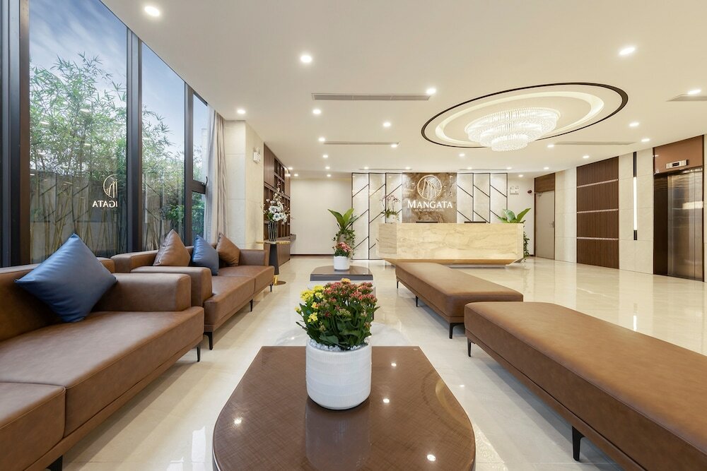 Фото Mangata Beachfront Hotel