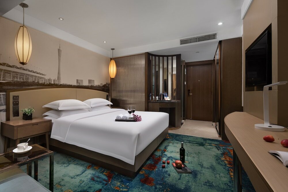 Фото Kaiserdom Hotel Guangzhou Ouzhuang