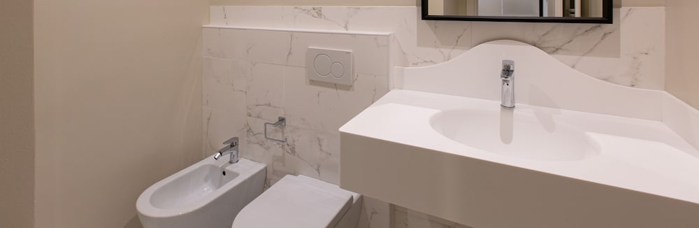 Фото Daplace - Corso Monforte Suites