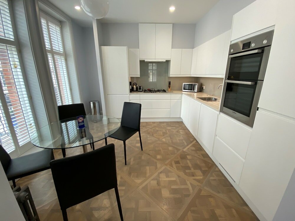 Фото Urban Chic - Shaftesbury