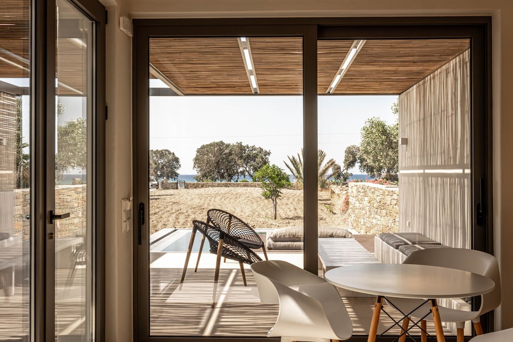 Фото Yenesis Seaside Retreat - Adults only