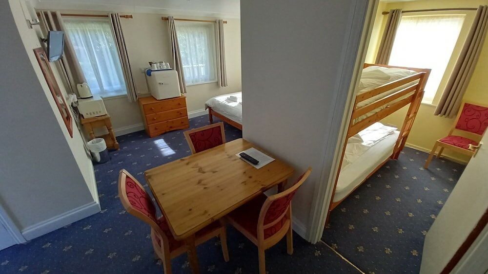 Фото Ivybridge Guest House