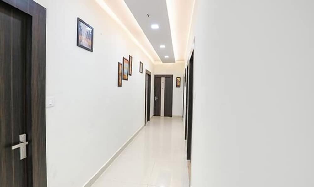 Фото Fabhotel Atharv Palace