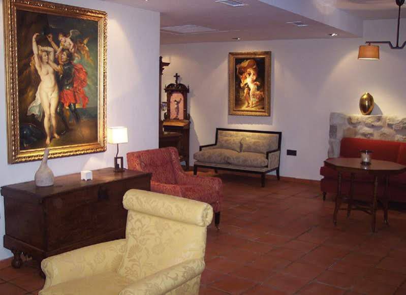 Фото Hotel Yit La Casona del Arco