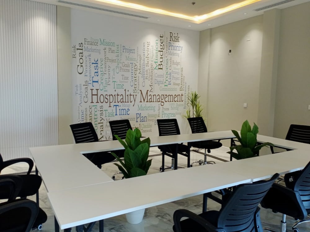 Фото Saraya Building2