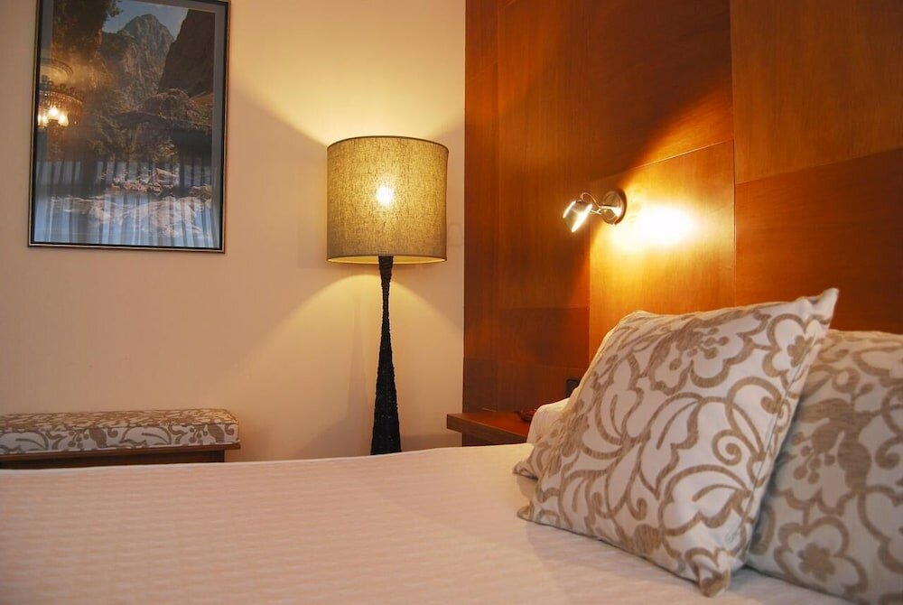 Фото Hotel La Rivera