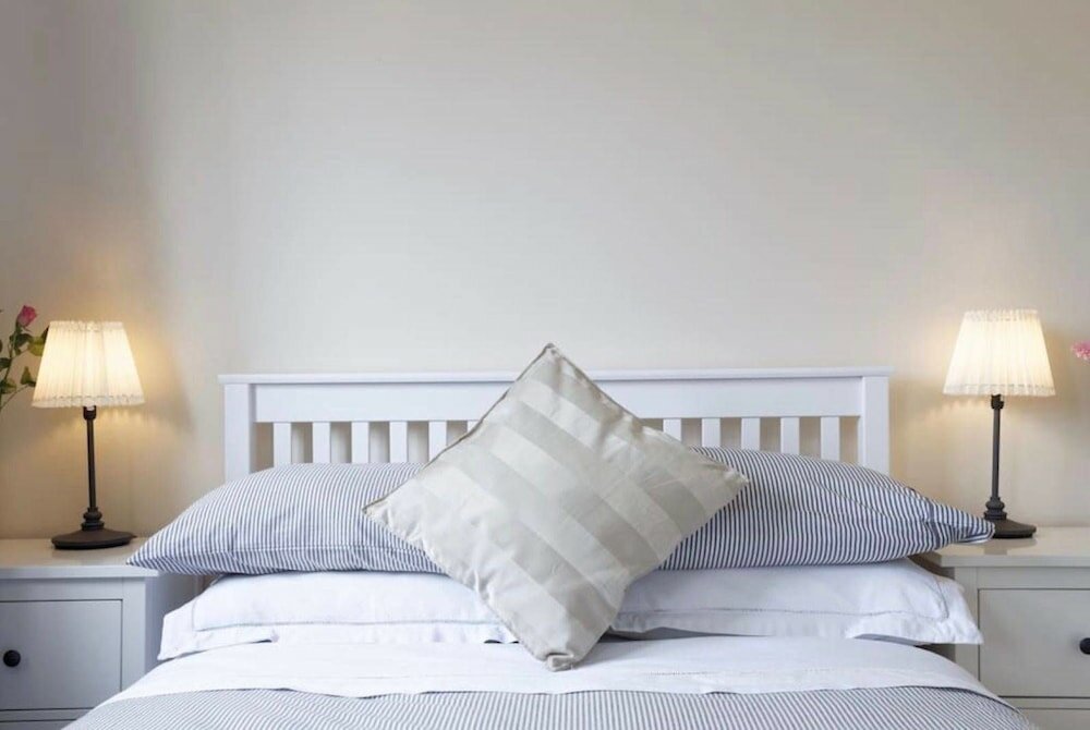 Фото Lynbrook Guests House