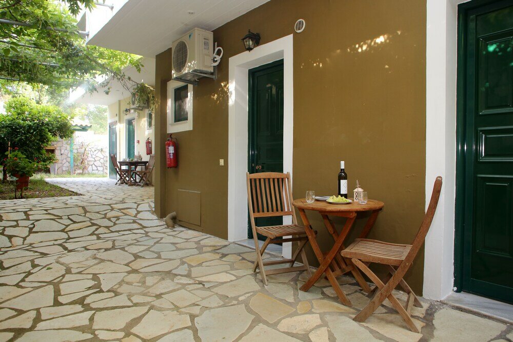 Фото Nikolas and Sofia Studios