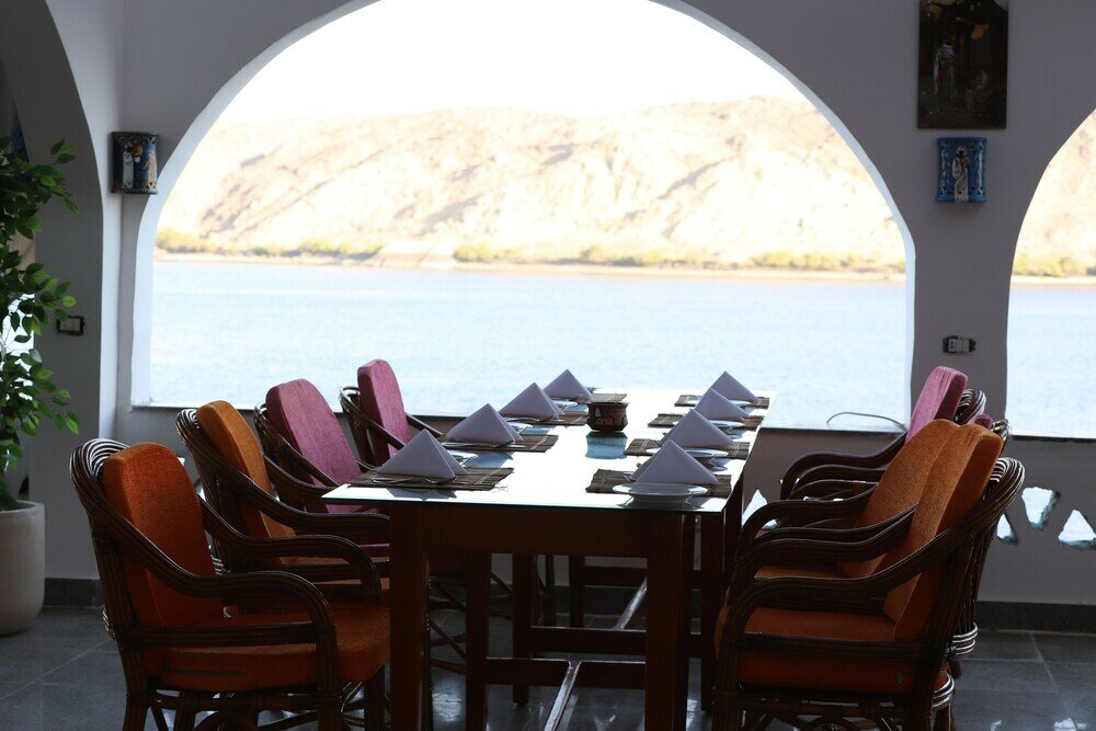 Фото Noprea Boutique Hotel