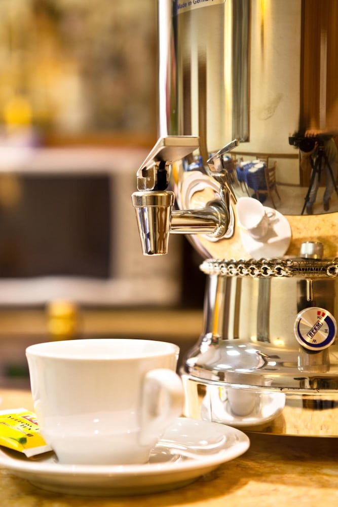 Фото Hotel Amadeus