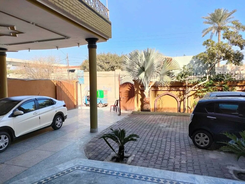 Фото Hotel Royal Luxury Multan