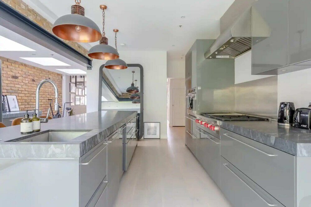 Фото Stunning 3bd Home - Clapham, Near Northcote Rd