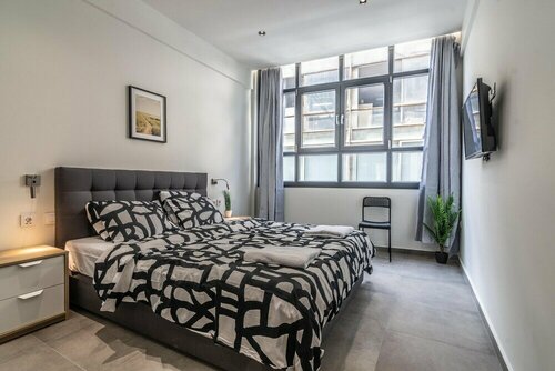 Plenty Apartments Apollo