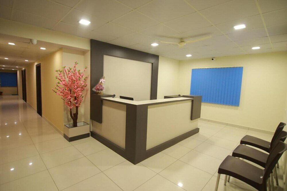 Фото отеля 2