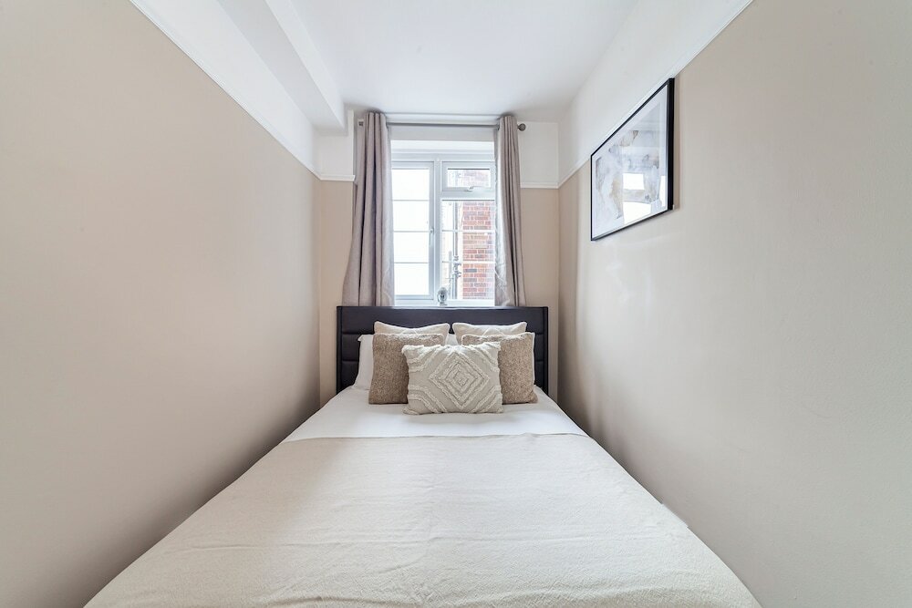 Фото The Crystal Palace Collection