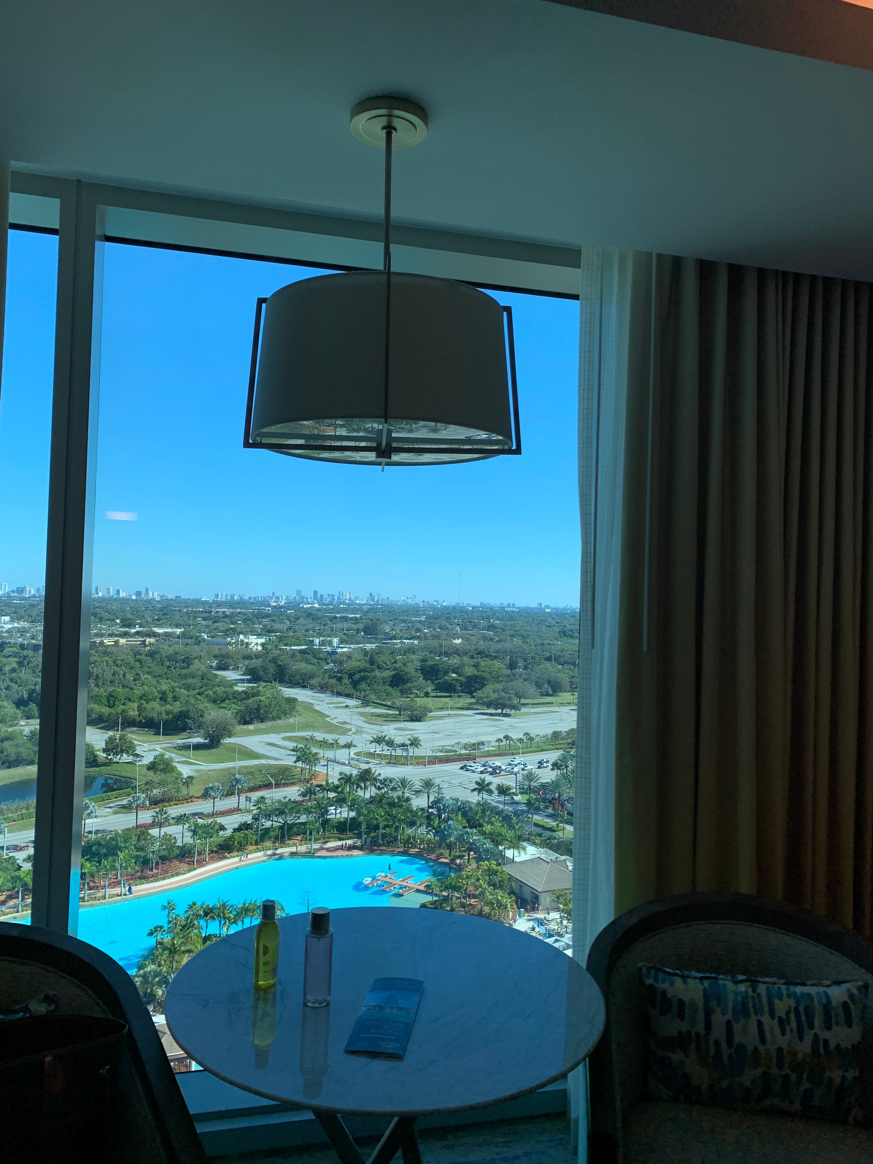 Фото The Guitar Hotel at Seminole Hard Rock