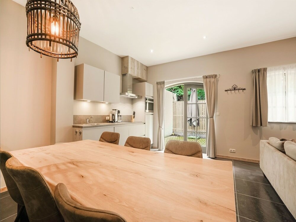 Фото Modern Holiday Home in Grubbenvorst near River Maas