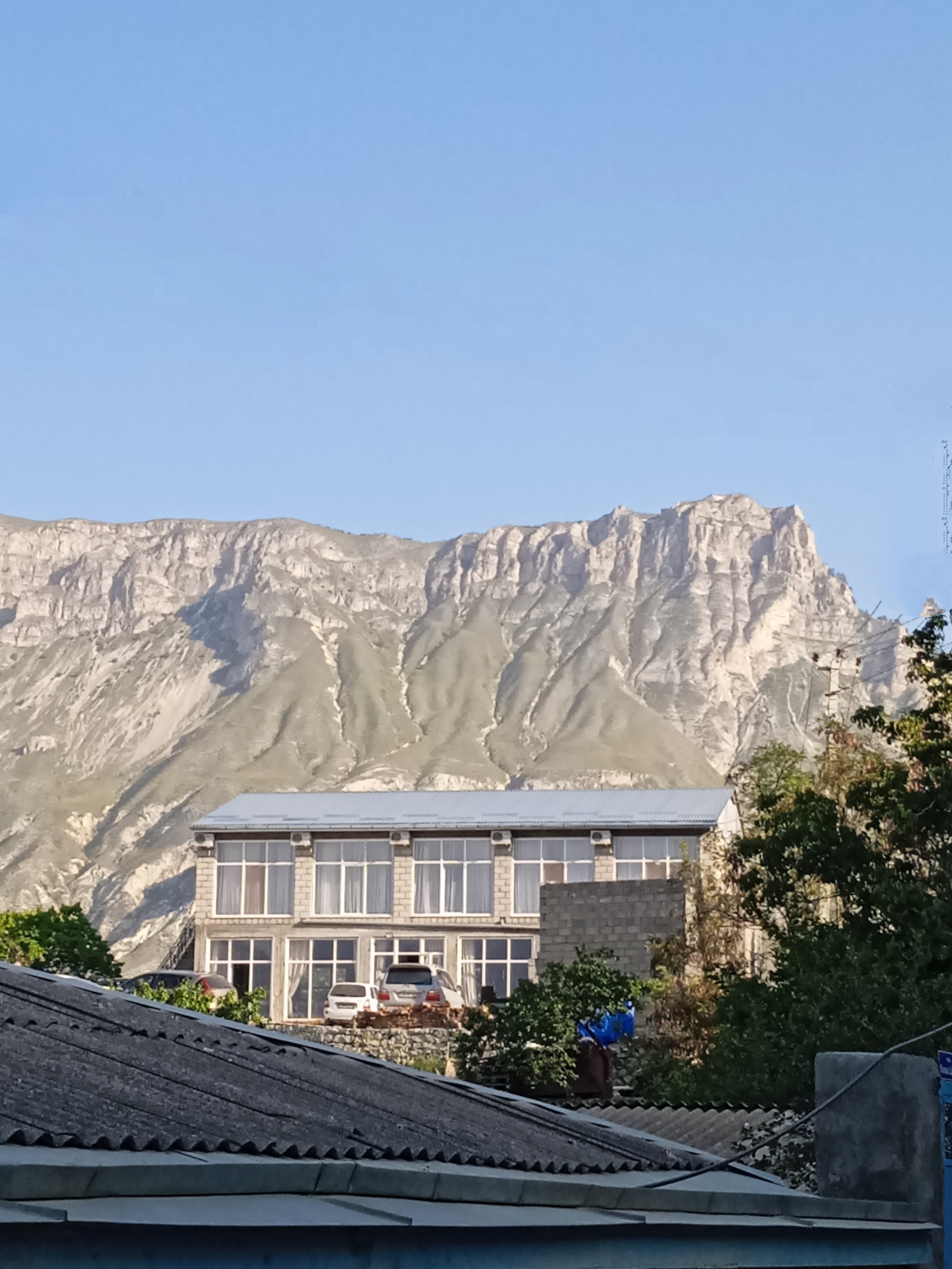 Фото У Зайнаб