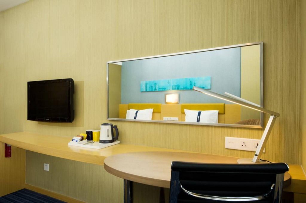Фото Holiday Inn Express Beijing Airport Zone