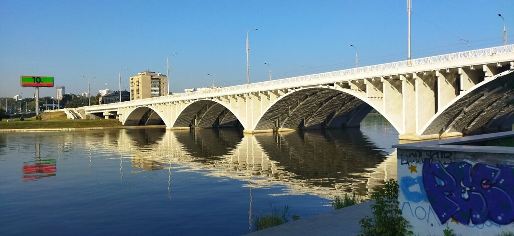 С опережением графика, но более чем в восемьсот раз медленнее китайцев. Хроника 