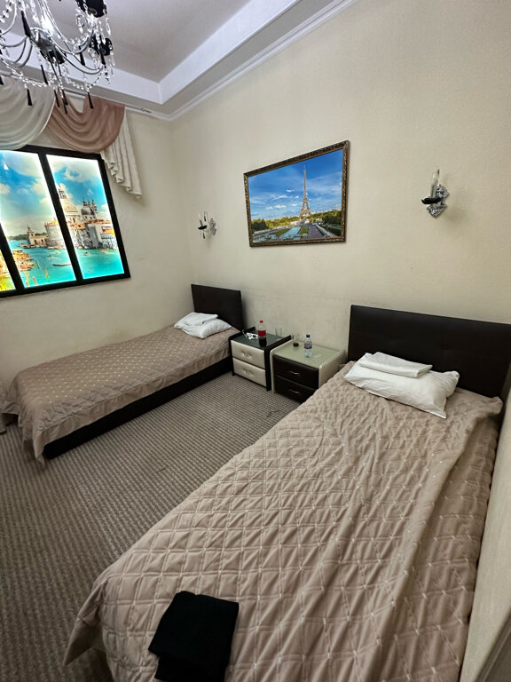 Фото Алекс Холл