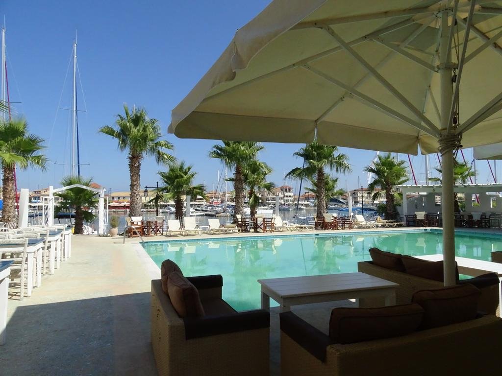 Фото Ianos Hotel