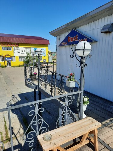 Гостиница Rest в Печоре
