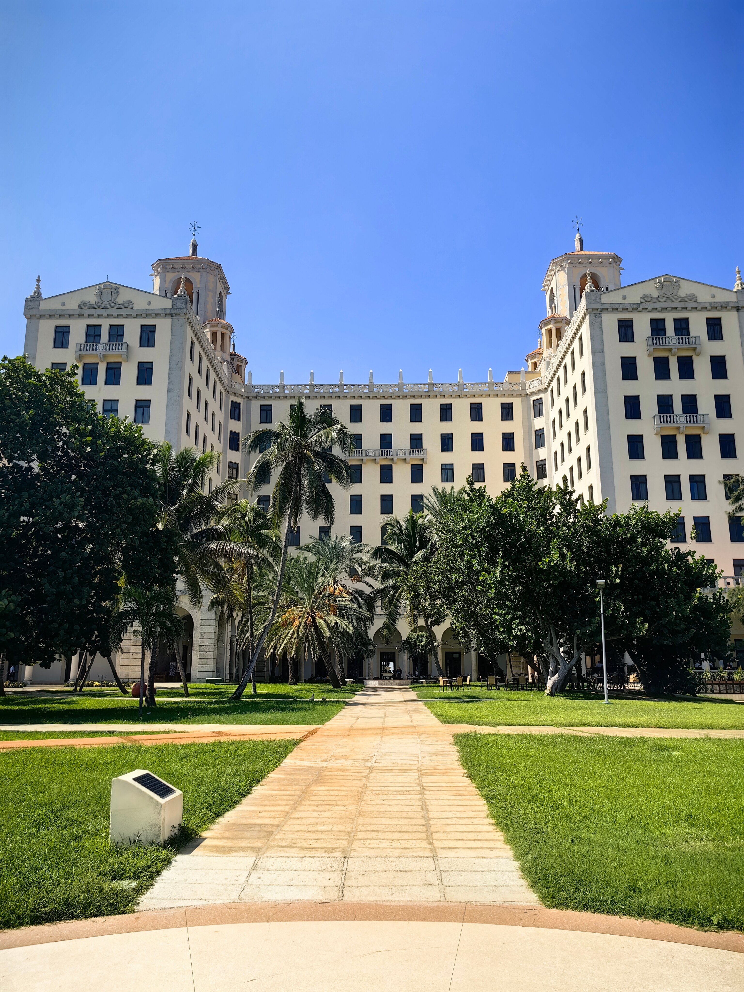 Фото Национальный отель Кубы