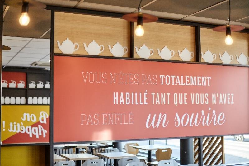 Фото B&b Hotel Marseille Centre La Timone