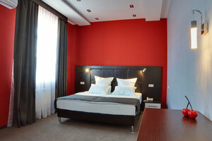 Семь королей Prestige Hotel