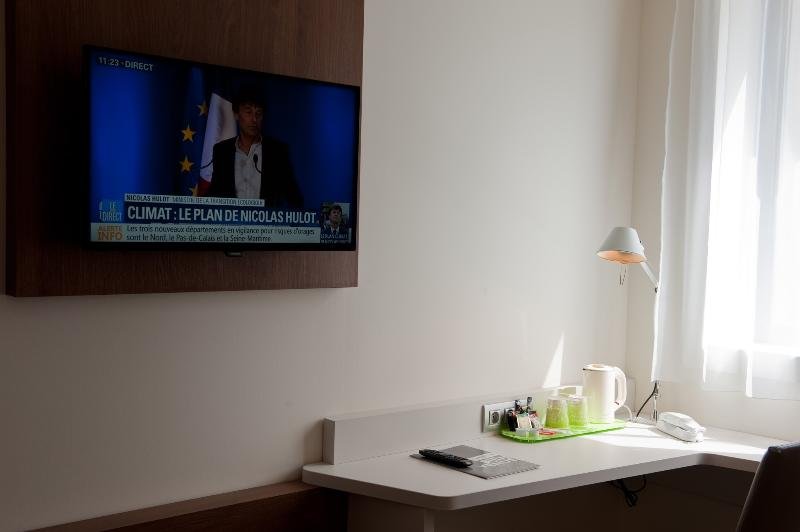 Фото Campanile Limoges Centre - Gare