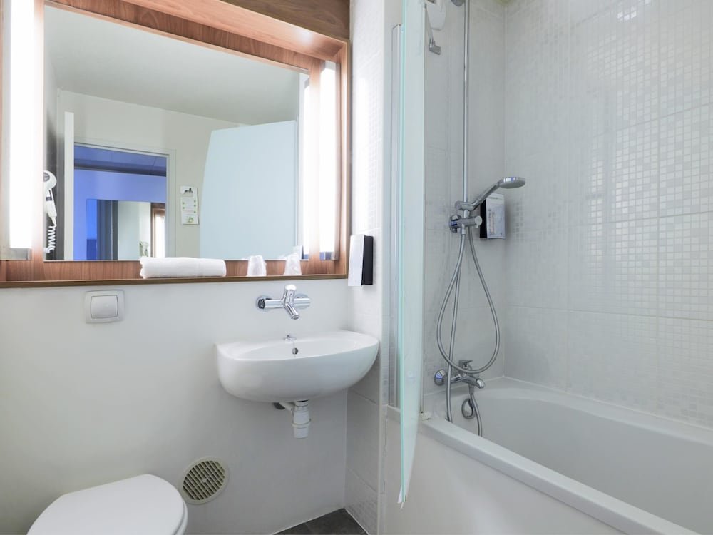 Фото Campanile Melun Sénart - Vert Saint Denis