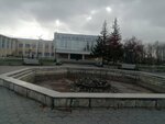 Триумф (Sotsialisticheskaya ulitsa, 80), complejo deportivo