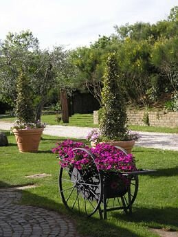 Внешний вид отеля La Chiesuola Hotel в Витербо, фото 5